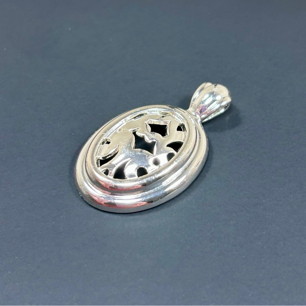Classic Silver Cut-Out Design Pendant